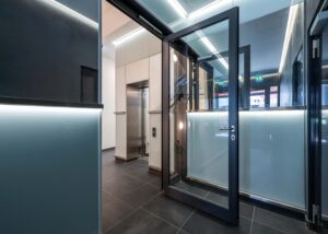 Glas: Floatglas 6 mm gehärtet, einseitig lackiert in RAL 9003 Signalweiß der Firma BarteltGlas Glasrückenspiegel 6 mm der Firma BarteltGLASBerlin