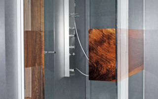 echtholz zwischen Glas